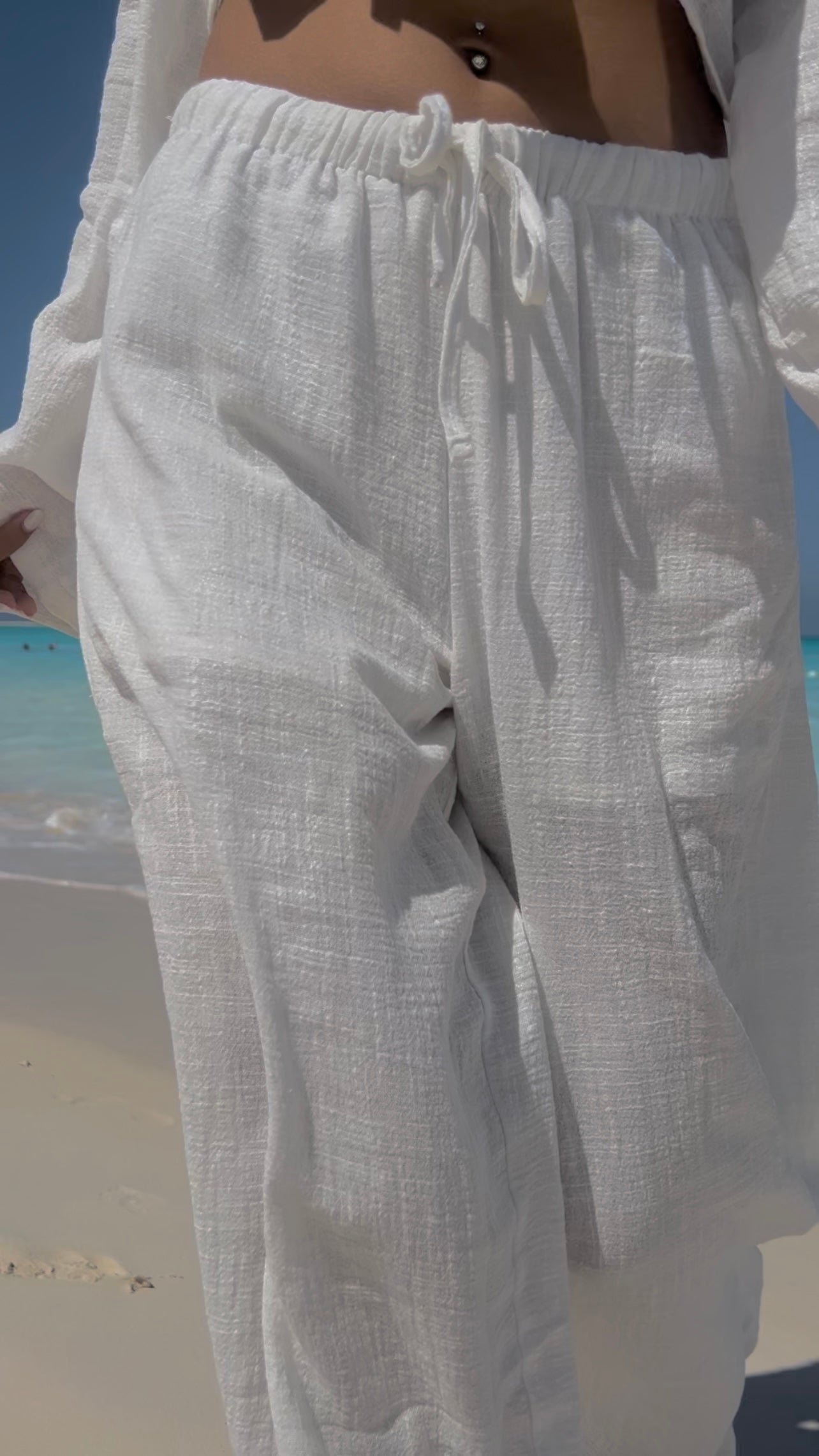 Sunlit linen pants